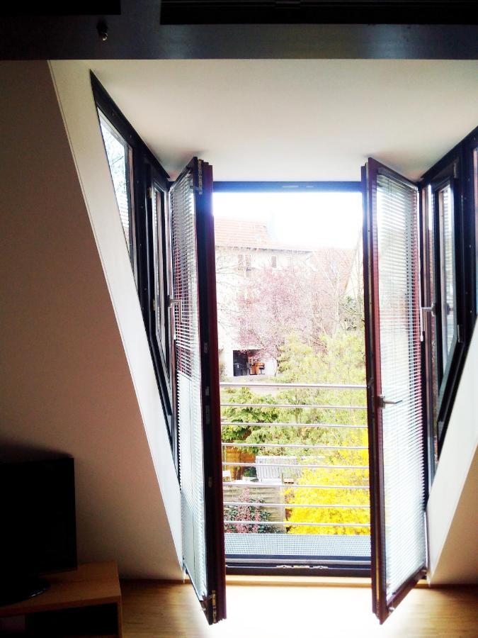 Boardinghouse-Modernes Dachstudio In Guter Lage Erfurt Ngoại thất bức ảnh